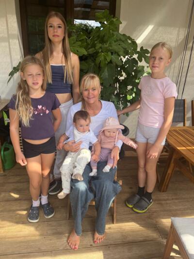 <span style="color: #dc1c2e;">Poznejte</span> <span style="color: #003da5;">Dášu Mičíkovou</span>