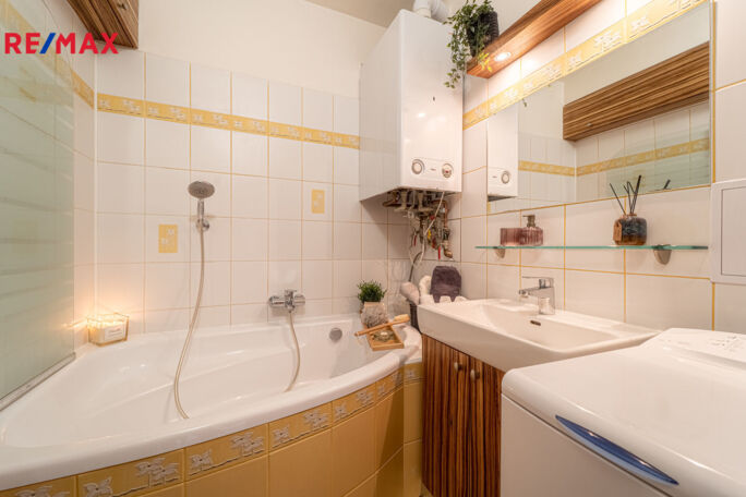 Prodej bytu 3+kk, 70 m2, Rousínov - obrázek 15