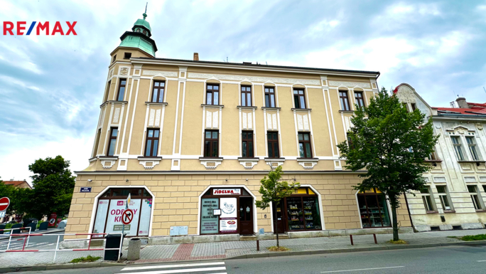 3048786.jpeg 3048786.jpeg