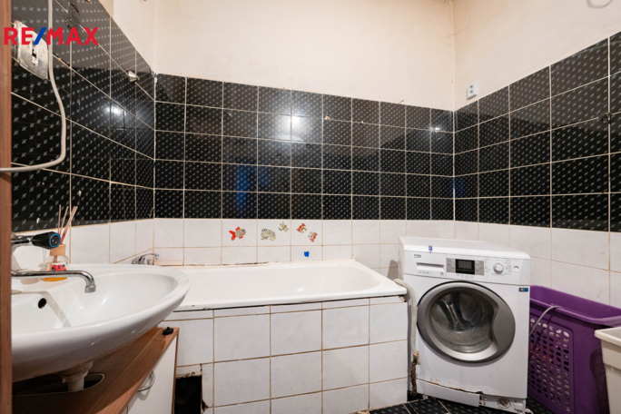 2956955.jpg 2956955.jpg