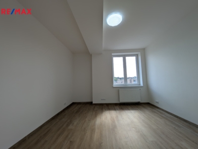 2960157.jpg 2960157.jpg