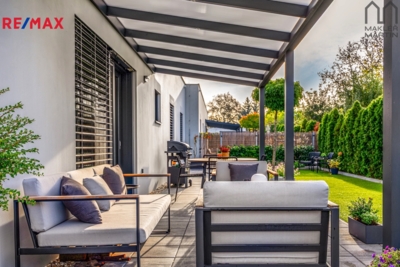 3084201.jpg 3084201.jpg