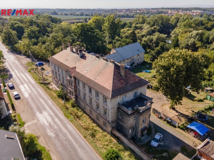 2956964.jpg 2956964.jpg