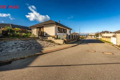 3073162.jpg 3073162.jpg