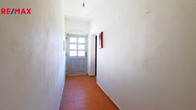 3000032.jpg 3000032.jpg