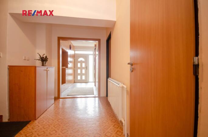 Prodej domu v osobním vlastnictví 139 m2, Vojkovice - obrázek 2