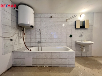 2925918.jpeg 2925918.jpeg