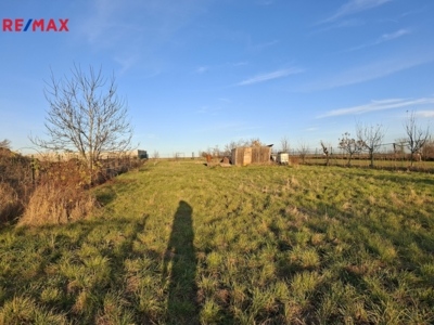 Prodej pozemku pro bydlení, 1527 m2, Křenovice