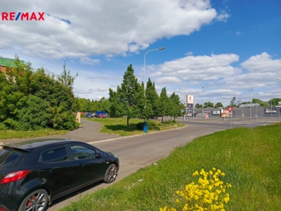 2990225.jpg 2990225.jpg