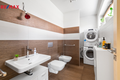 2818667.jpg 2818667.jpg