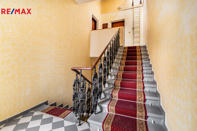 3063566.jpg 3063566.jpg