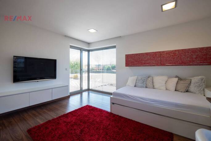 Prodej rodinného domu, 256 m2, Hvozdec - obrázek 6