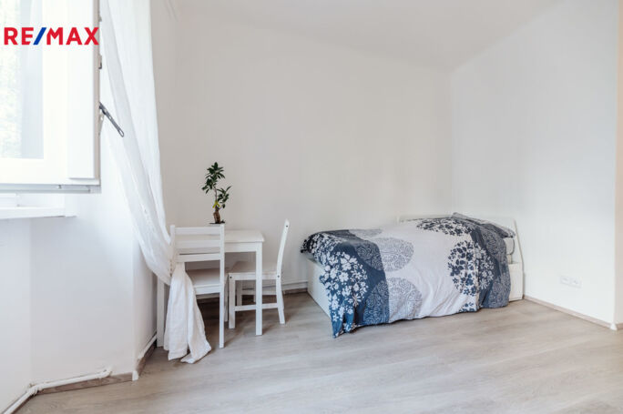 Pronájem bytu 1+kk, 27 m2, Praha - obrázek 9