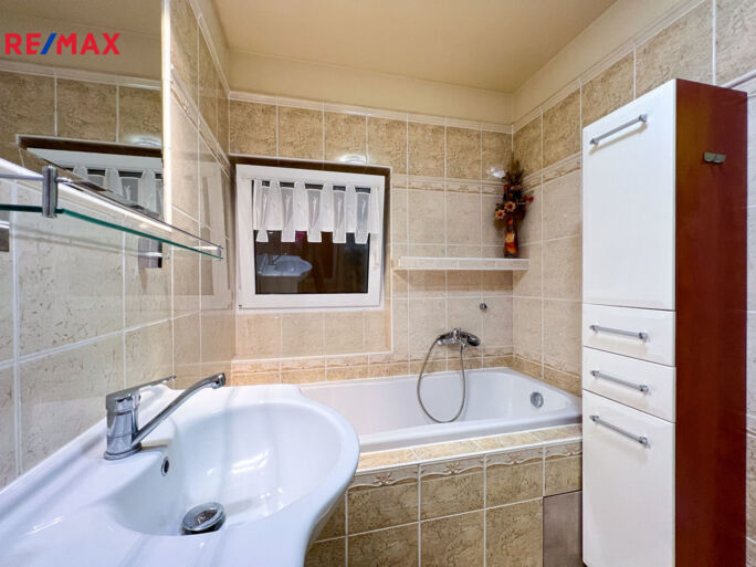 Prodej rodinného domu, 149 m2, Loděnice - obrázek 45