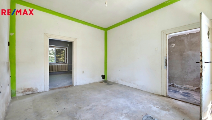 2942141.jpg 2942141.jpg