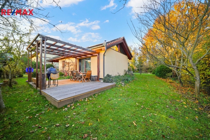 3076840.jpg 3076840.jpg