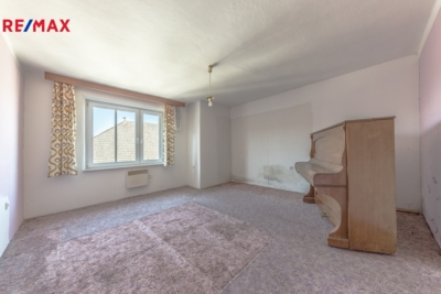 3037992.jpg 3037992.jpg