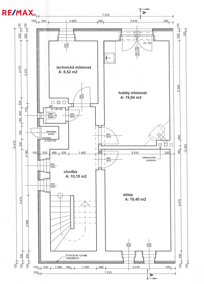 2713061.jpg 2713061.jpg