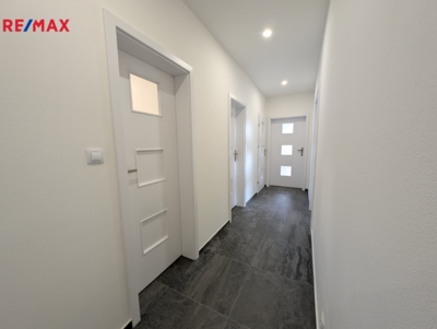 2960163.jpg 2960163.jpg