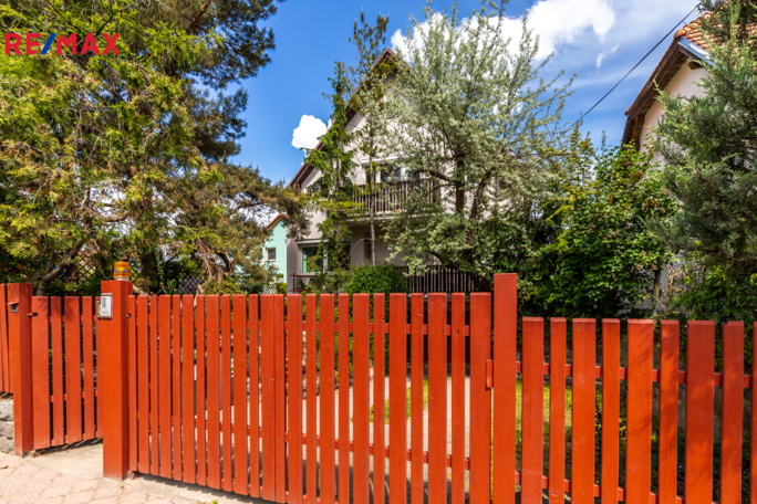 2817494.jpg 2817494.jpg