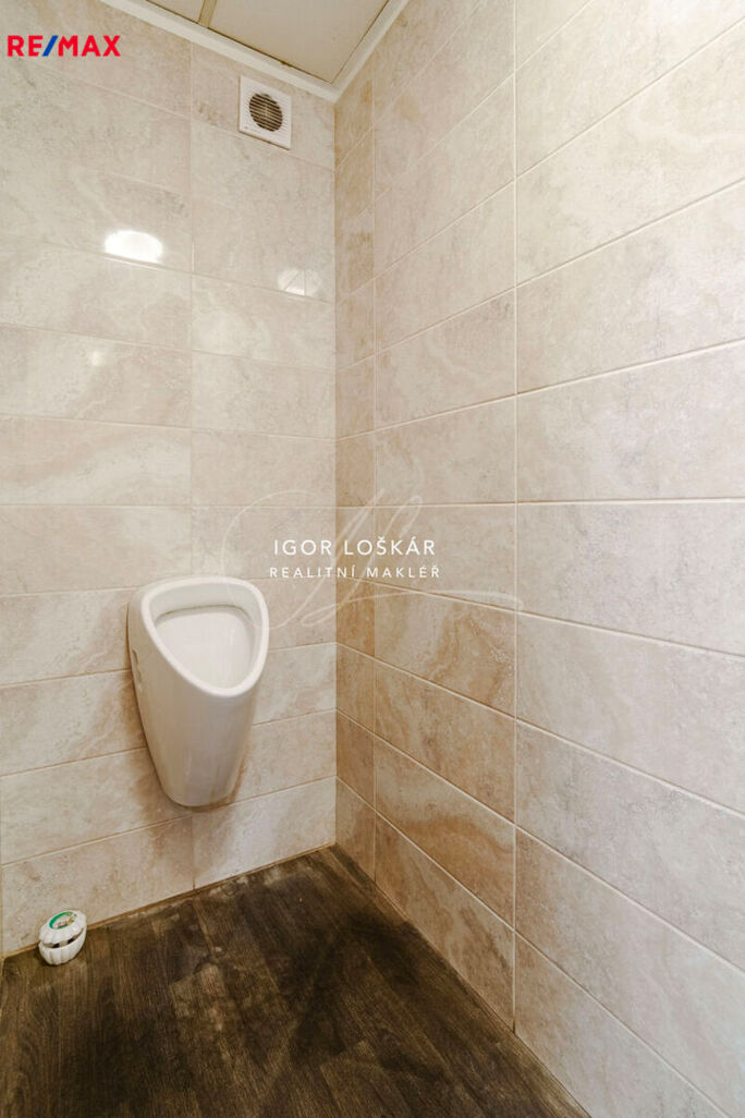Pronájem obchodního prostoru, 196 m2, Brno - obrázek 19