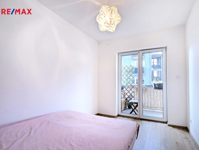 3072683.jpg 3072683.jpg