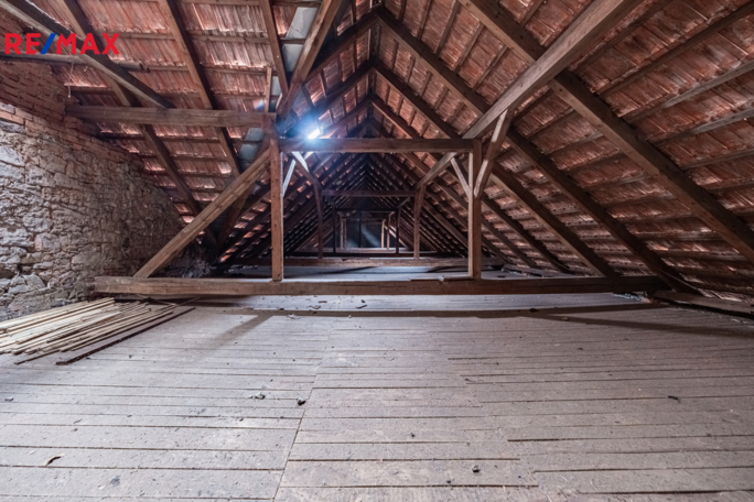 3063519.jpg 3063519.jpg