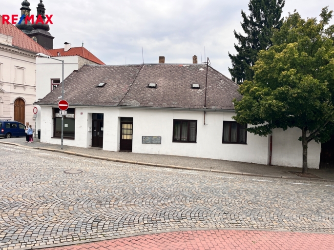 3000246.jpg 3000246.jpg