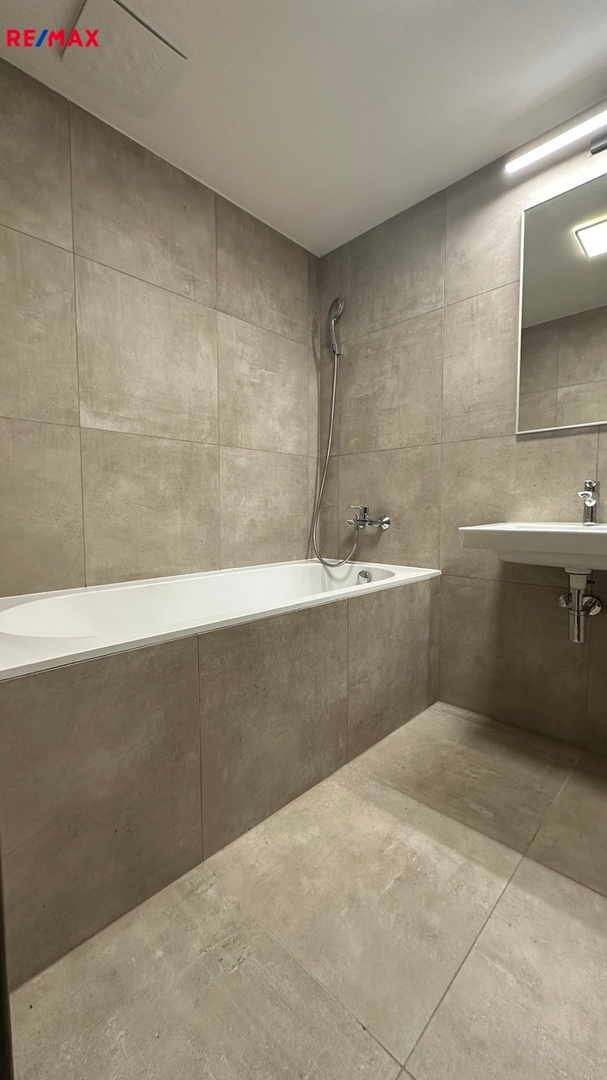 Pronájem bytu 2+kk, 67 m2, Brno - obrázek 11