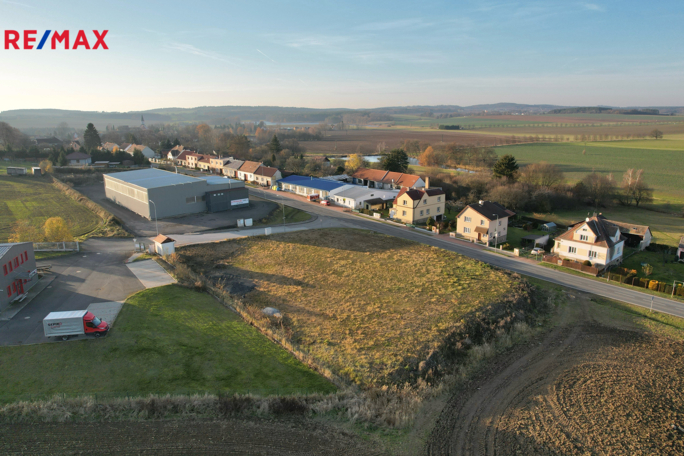 2641275.jpg 2641275.jpg