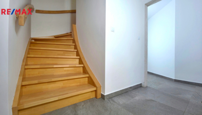 2786289.jpg 2786289.jpg