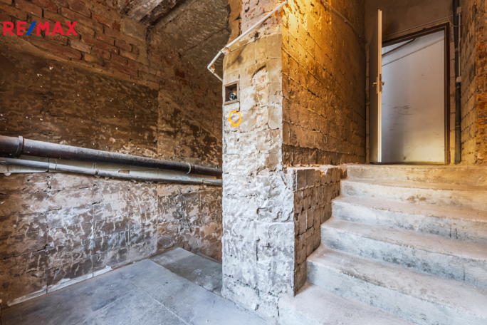 3080588.jpg 3080588.jpg