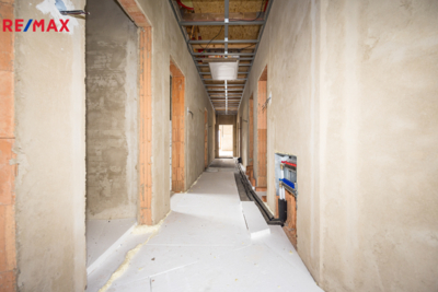 2998254.jpg 2998254.jpg