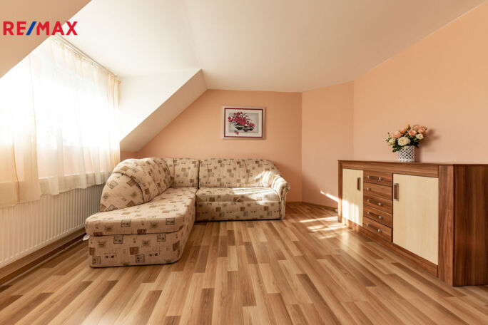 3071391.jpg 3071391.jpg