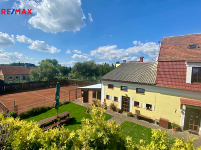 2620323.jpg 2620323.jpg