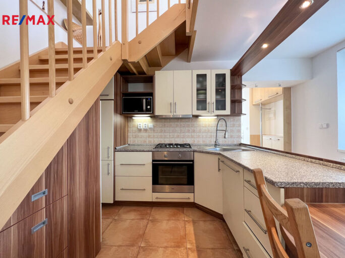 Prodej rodinného domu, 70 m2, Bukovina - obrázek 9