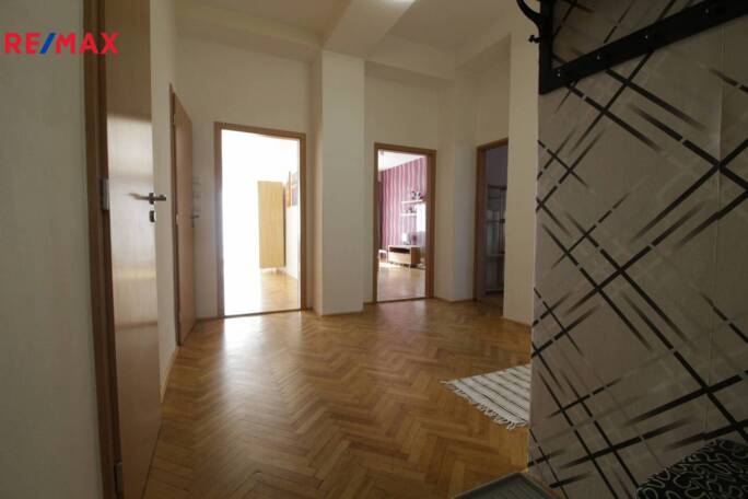 Pronájem bytu 4+1, 104 m2, Brno - obrázek 22