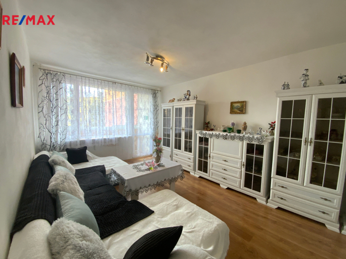 2737628.jpg 2737628.jpg