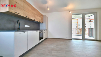 Pronájem bytu 1+kk, 37,7 m2, Praha Pronájem bytu 1+kk, 37,7 m2, Praha