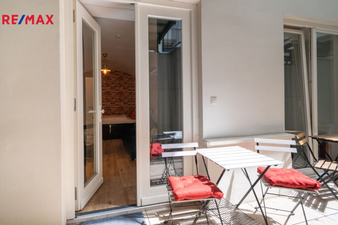 Prodej atypického bytu, 20 m2, Praha - obrázek 11
