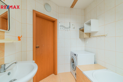 2652581.jpg 2652581.jpg