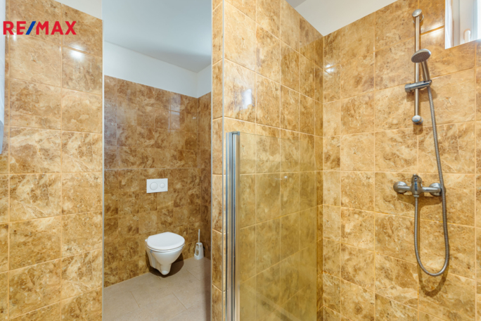 3066627.jpg 3066627.jpg