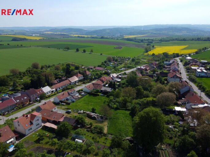Prodej pozemku pro bydlení, 2145 m2, Voděrady - obrázek 2