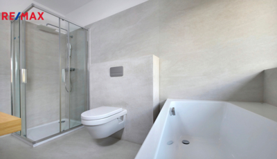 2786309.jpg 2786309.jpg