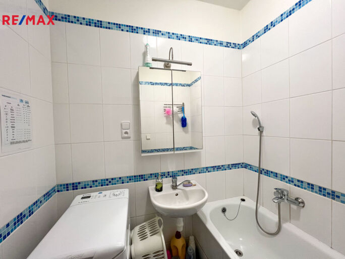 Pronájem bytu 2+kk, 50 m2, Pohořelice - obrázek 12