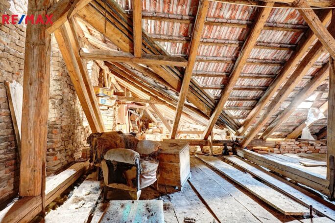 Prodej rodinného domu, 1200 m2, Lomnice - obrázek 27