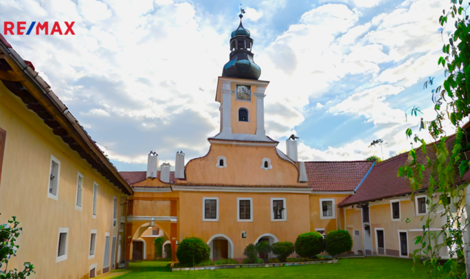 2822942.png 2822942.png