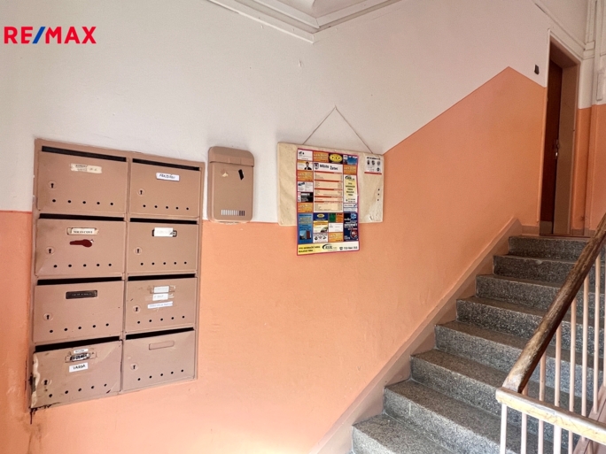 2984893.jpeg 2984893.jpeg