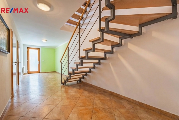 Prodej rodinného domu, 246 m2, Brno - obrázek 4