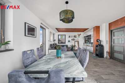 3073072.jpg 3073072.jpg